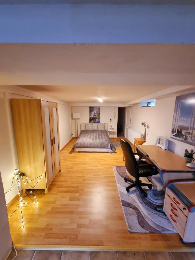 Souterrainwohnung Zentrale Lage In דטמולד מראה חיצוני תמונה