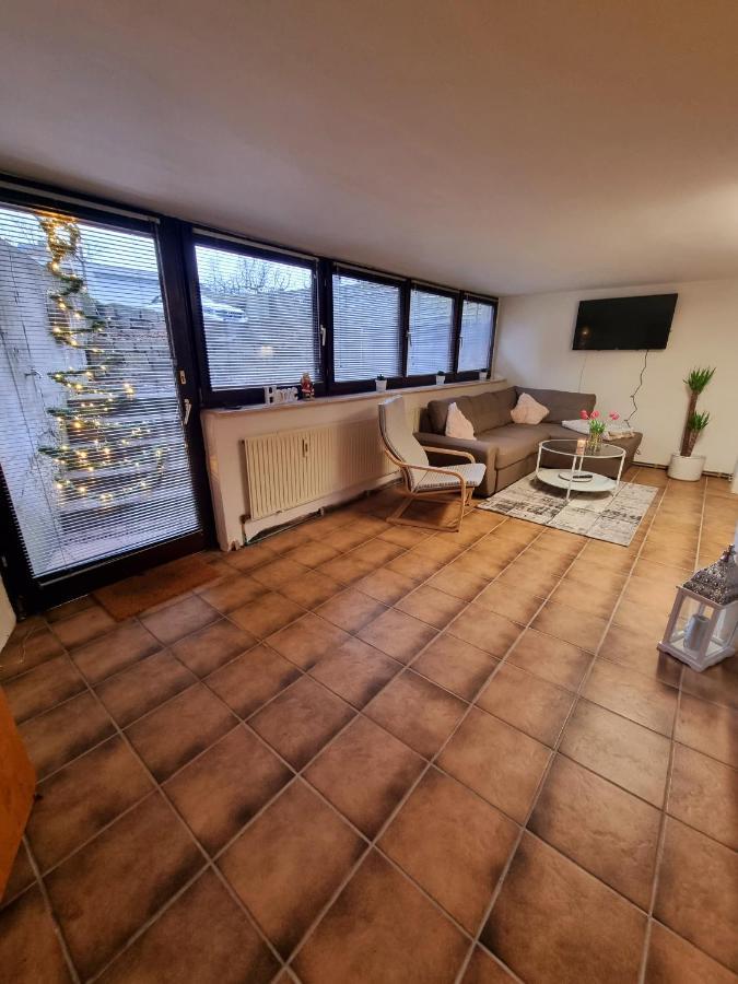 Souterrainwohnung Zentrale Lage In דטמולד מראה חיצוני תמונה