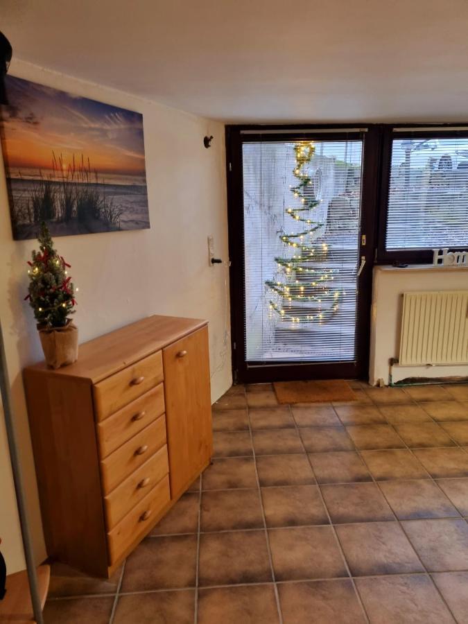 Souterrainwohnung Zentrale Lage In דטמולד מראה חיצוני תמונה