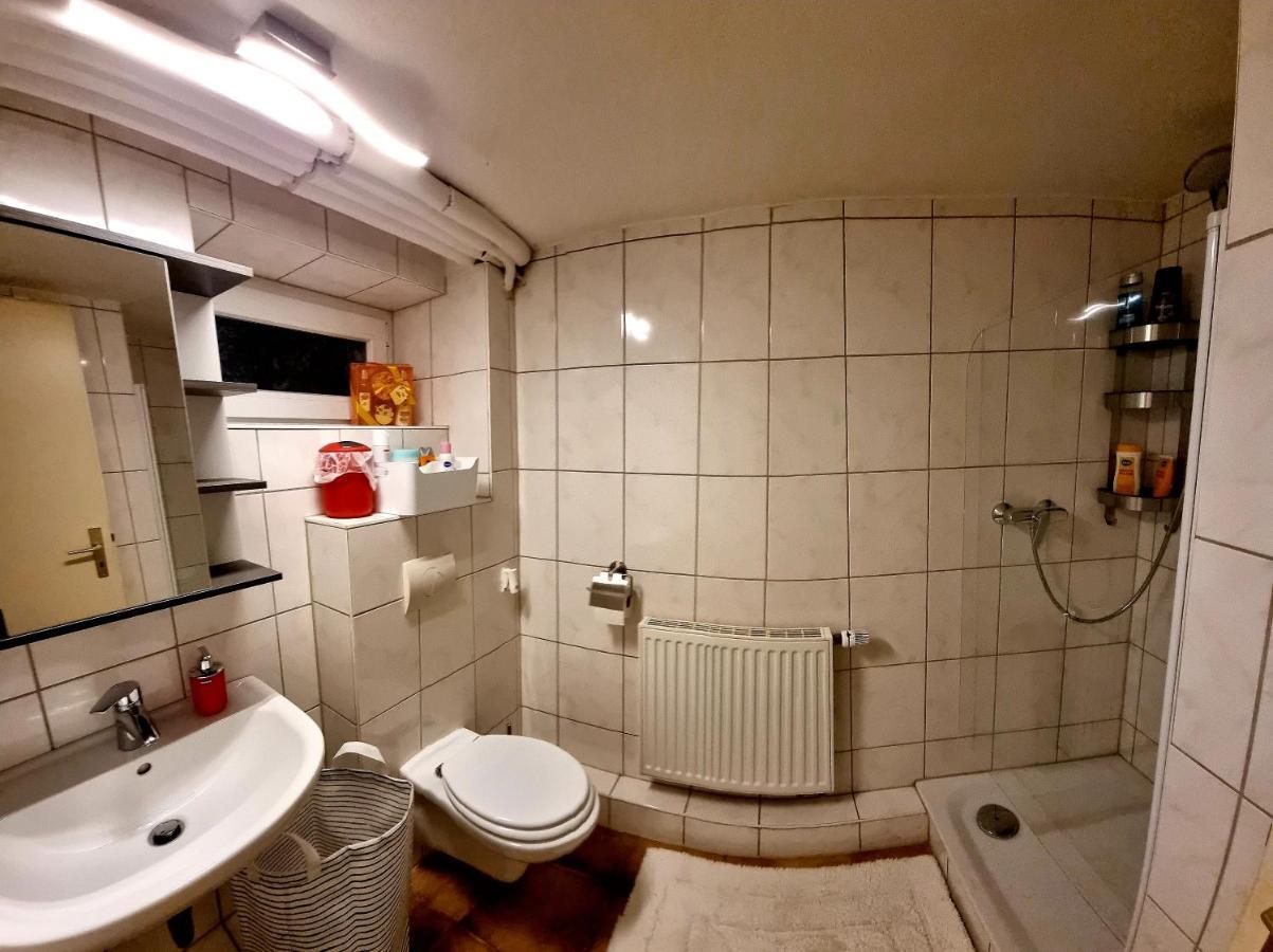 Souterrainwohnung Zentrale Lage In דטמולד מראה חיצוני תמונה